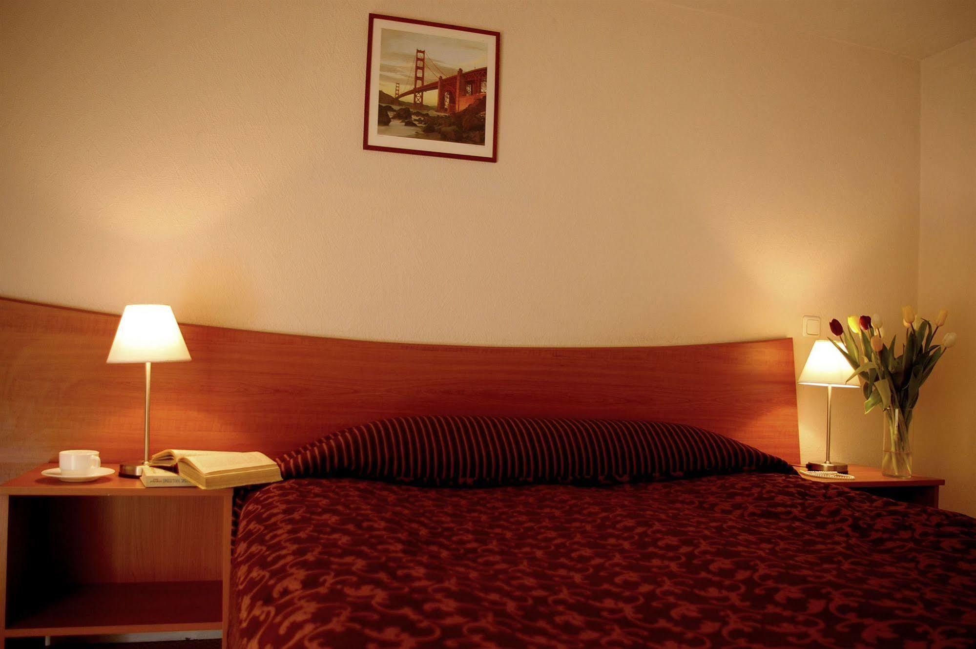 Centre Hotel Каунас Екстер'єр фото